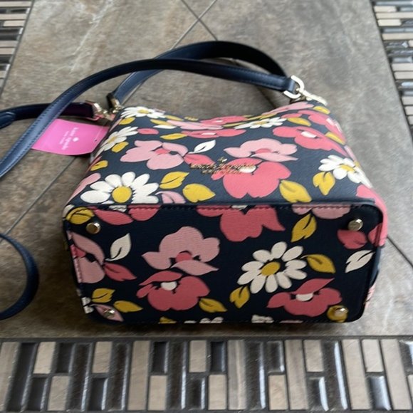 Kate Spade Darcy Small Bucket Bag Road Trip Floral Blue Multi - Picture 2 of 16